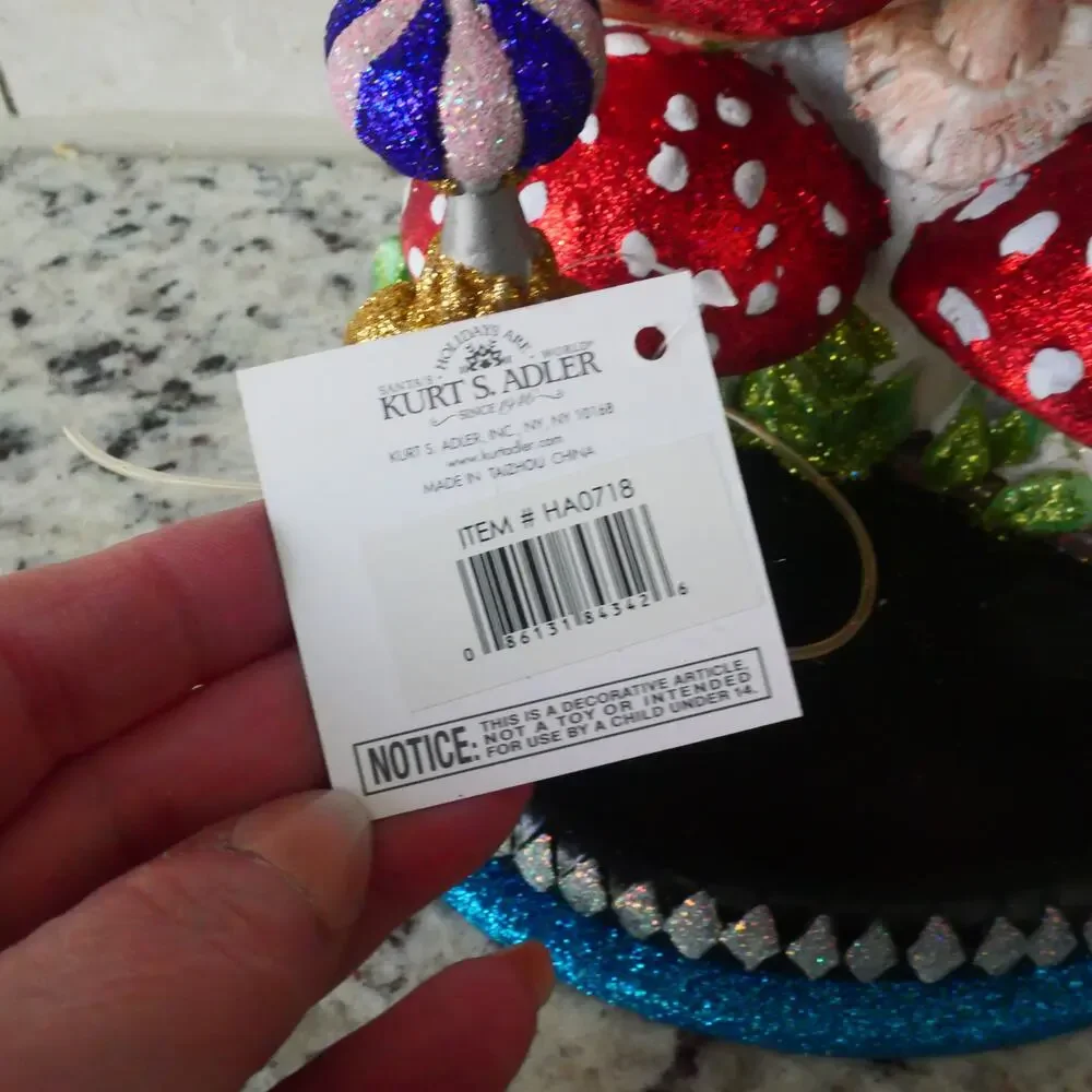 NEW Kurt Adler 15-inch Hollywood Caterpillar Nutcracker Alice in Wonderland - Picture 6 of 16